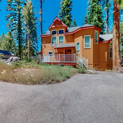 Granite Tranquility - Private Sauna & Fireplace