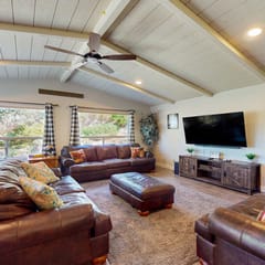 Whispering Pines - Game Room, Fire Pit & Dogs OK