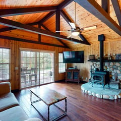 Calandri Lakeview House