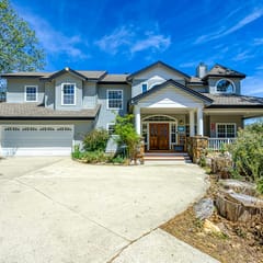 Cascadel Haven - Mountain Views & Dog-Friendly